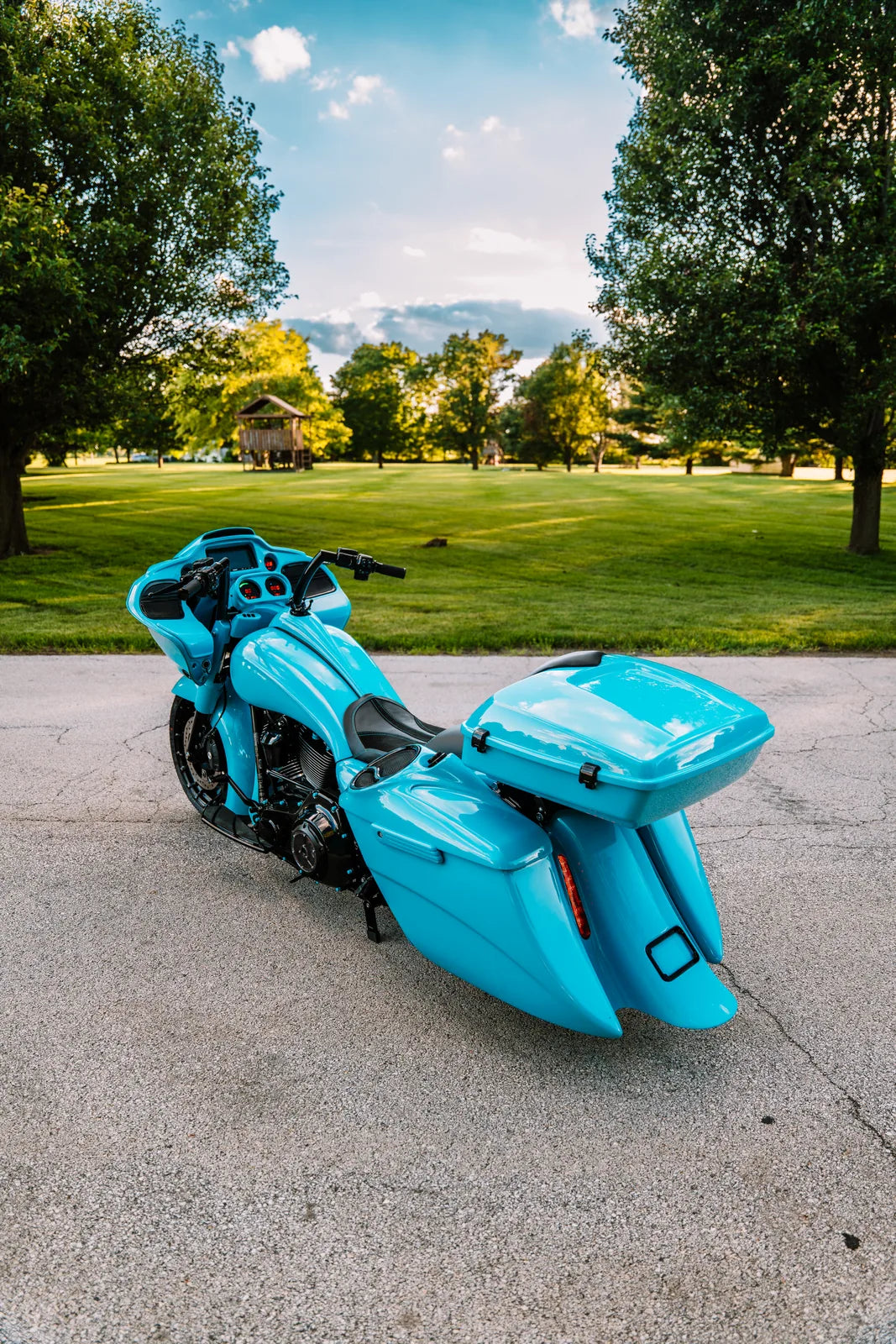 MIAMI - Custom 2015 Harley Road Glide