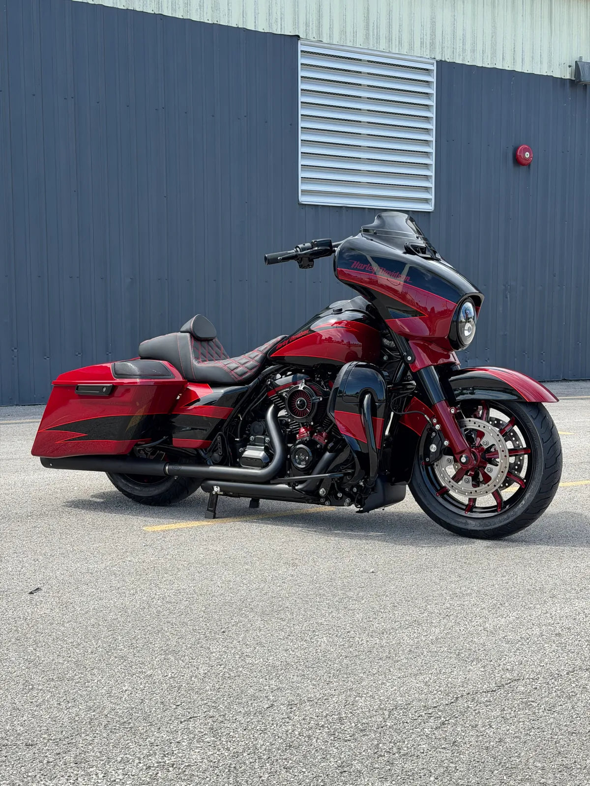 REAPER - Custom 2018 Harley Ultra Limited